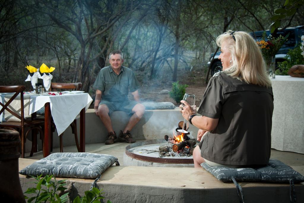 Mvuradona Safari Lodge Marloth Park Exterior photo