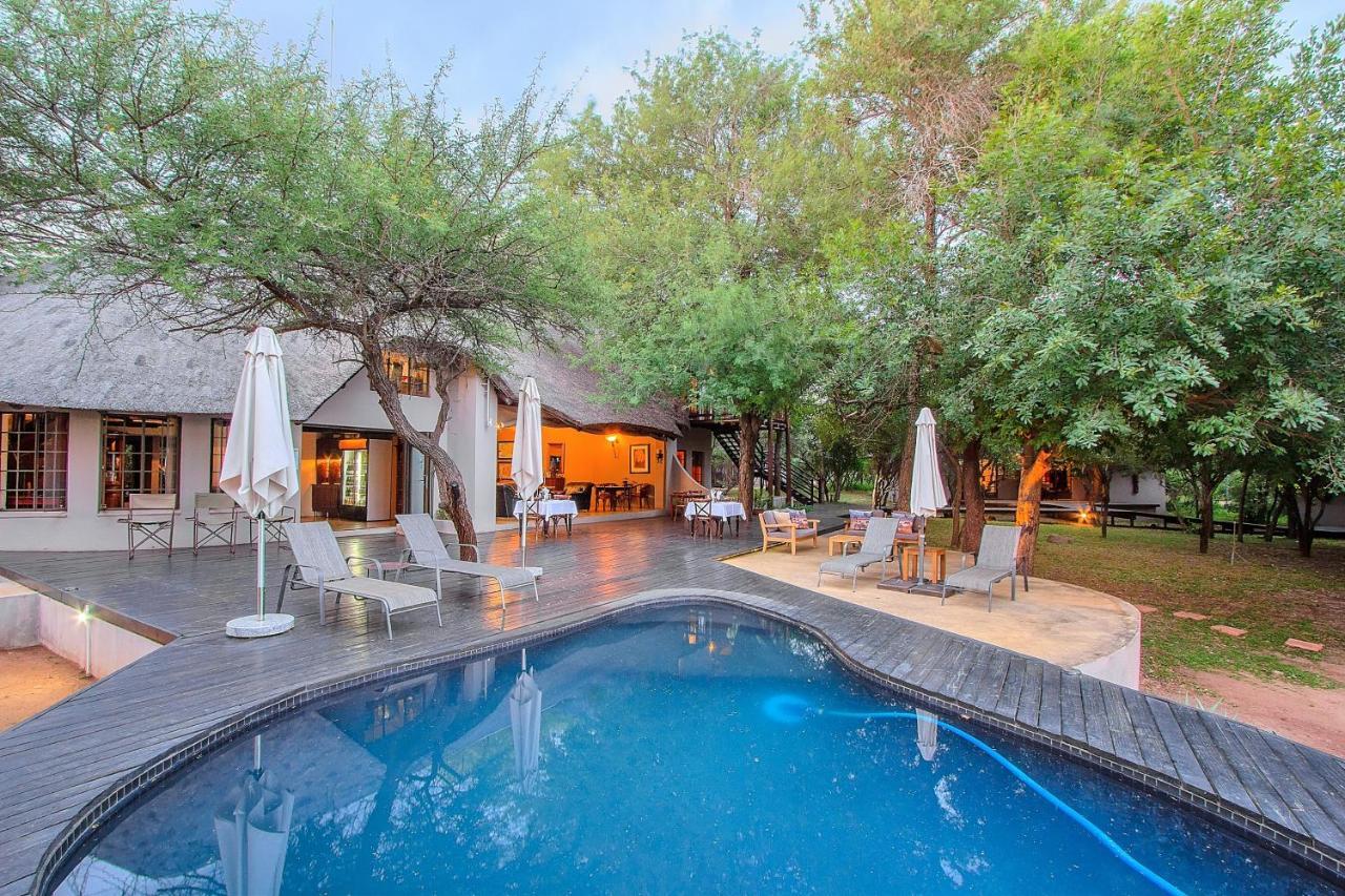 Mvuradona Safari Lodge Marloth Park Exterior photo